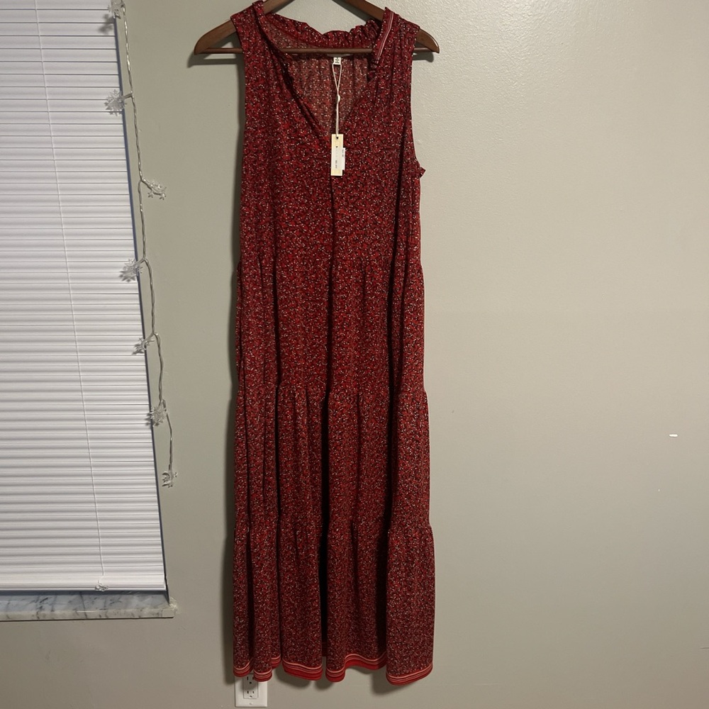 Max Studio Red Patterned Maxi Dress